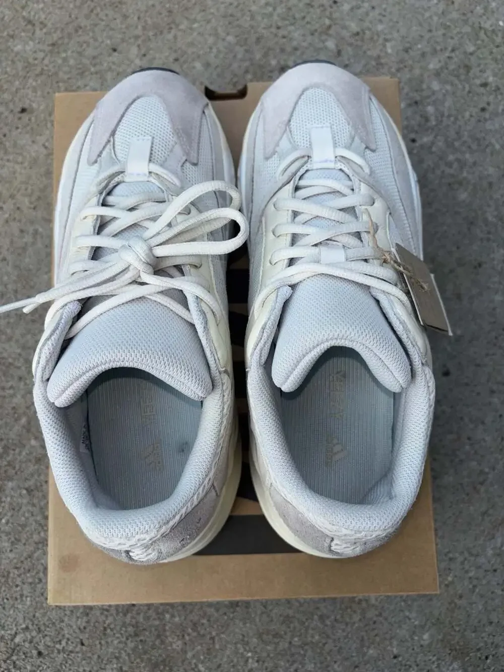 Adidas Yeezy Boost 700 ‘Analog’ [EG7596]. Size 9.5 men’s.